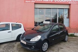 clio essence 1.4 98cv 6cv  